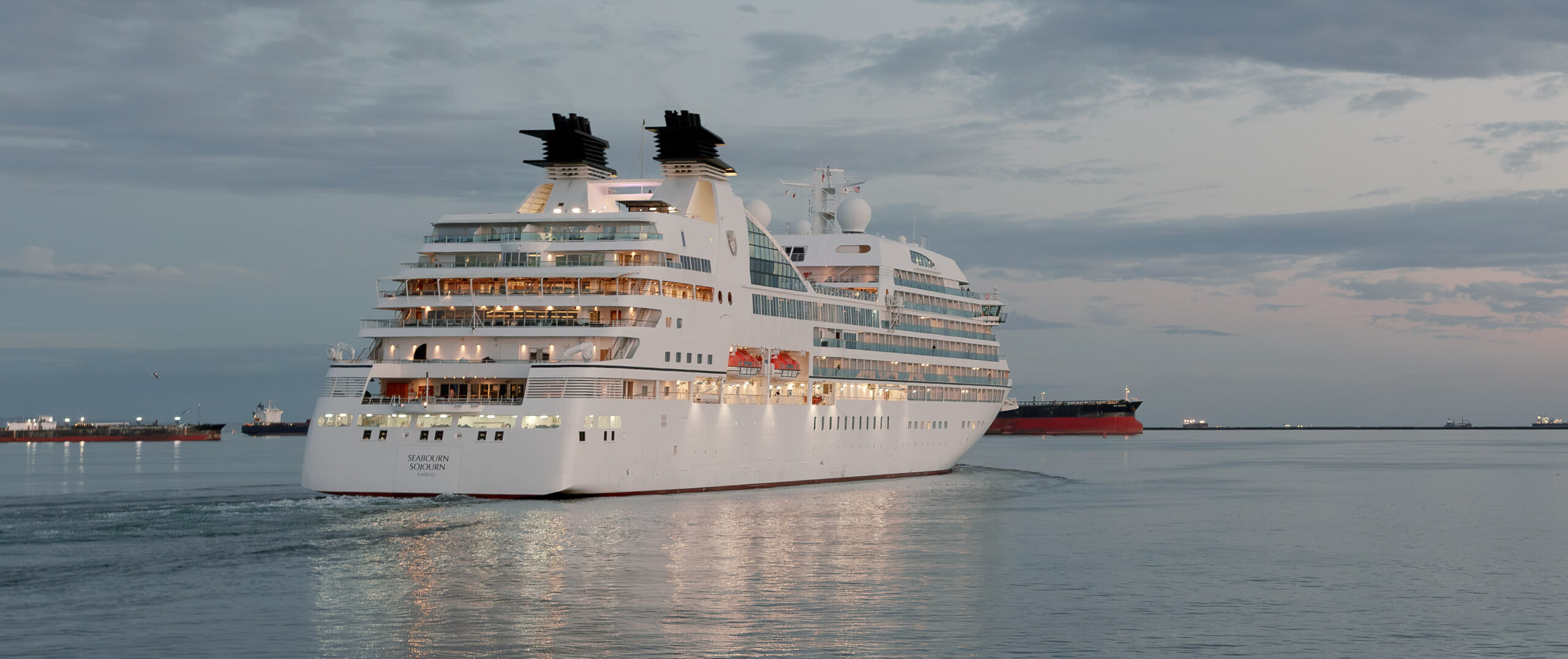 SEABOURN 2026 WORLD CRUISE SETS SAIL FROM LONG BEACH FOLLOWING HOLLYWOOD GALA